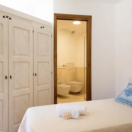 Cala Di Volpe Vista Mare E Piscina 펜션 *